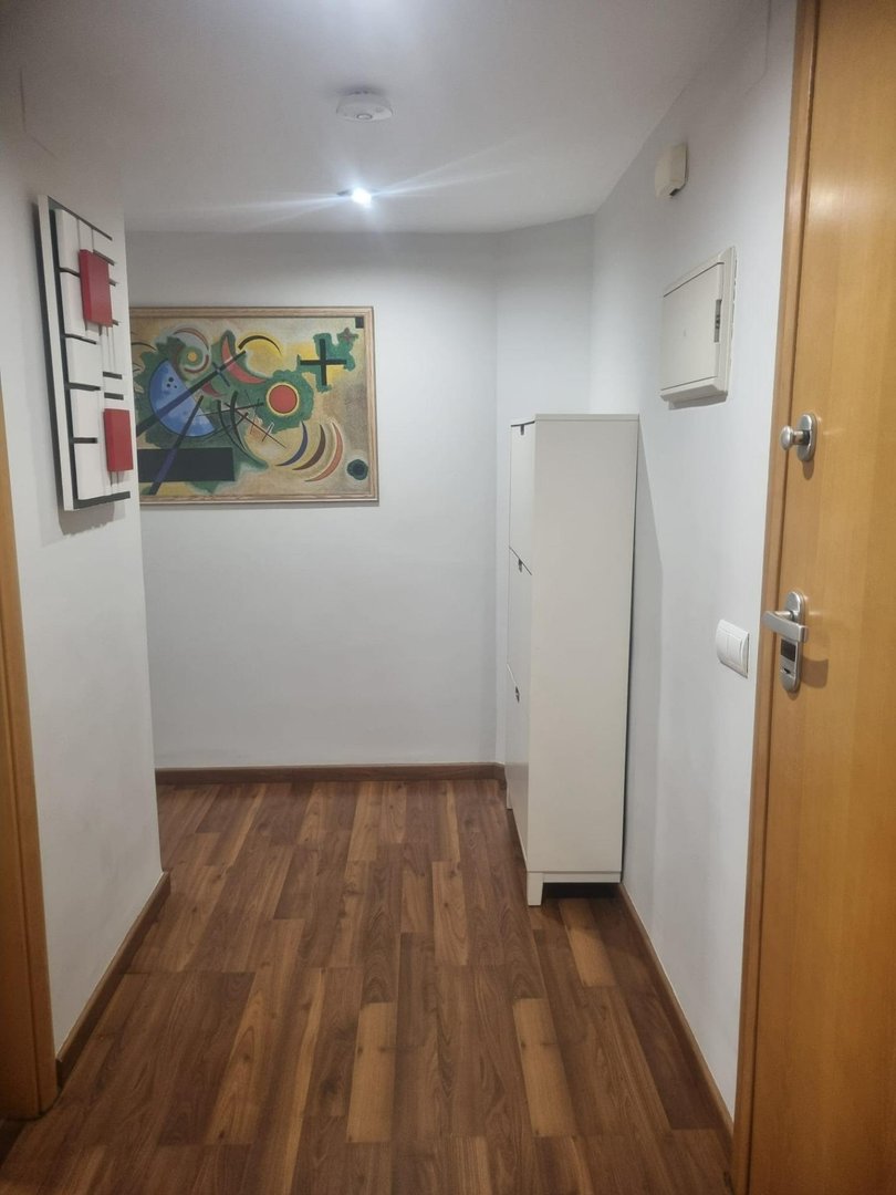 Flat 1027 m² in Aldaia