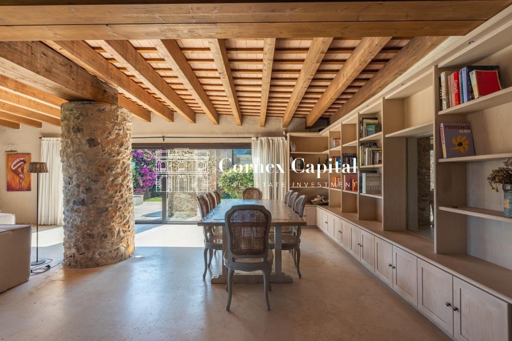 Casa de 855 m² en Pals