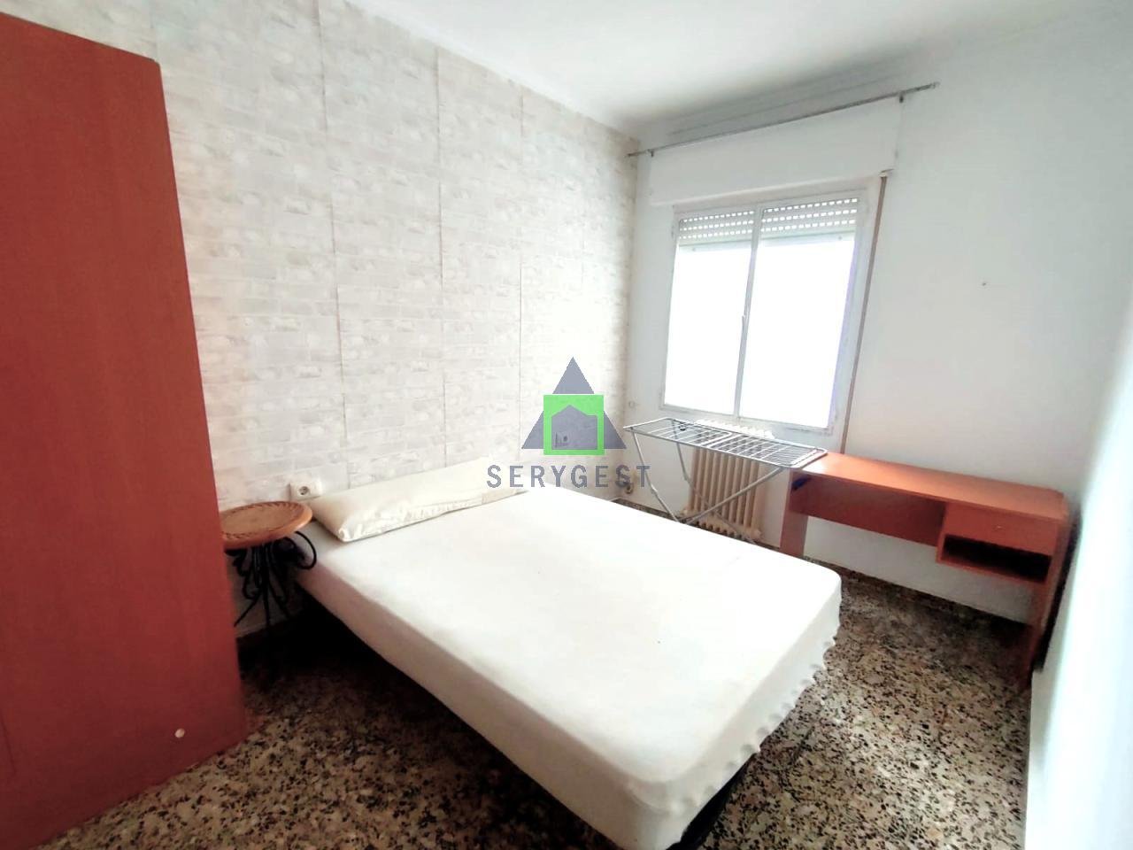 Piso de 85 m² en Ourense