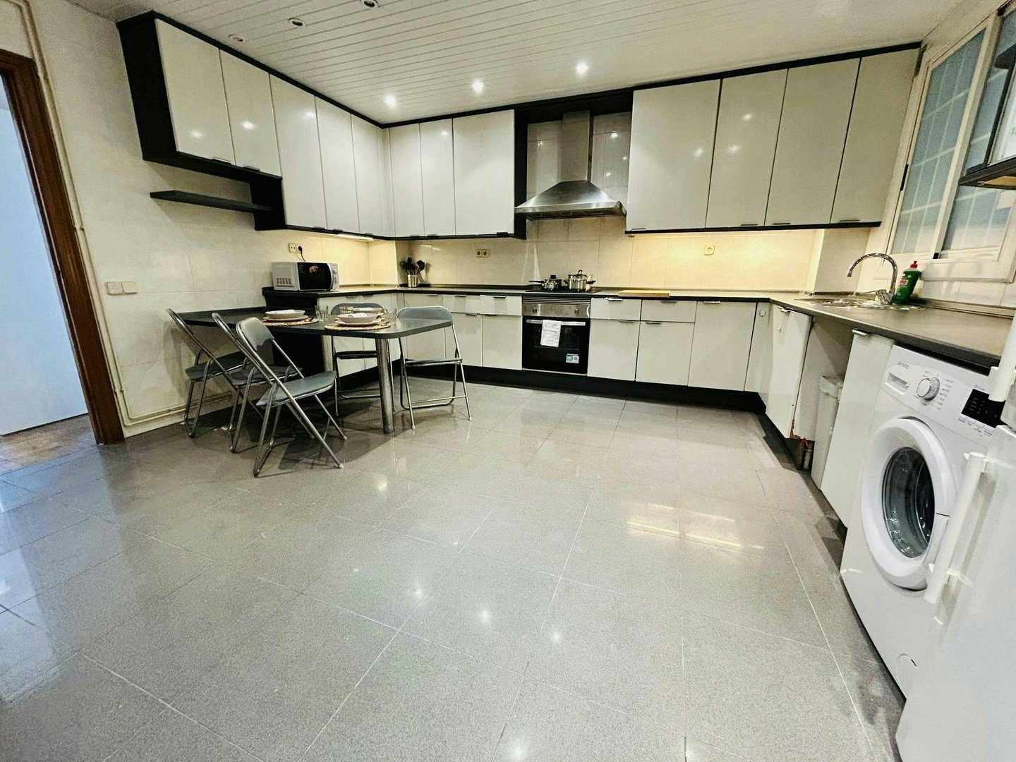 Habitación 200 m², Barcelona