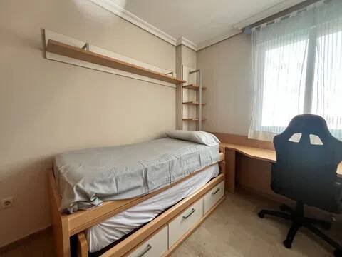 Apartamento 95 m² em Sevilla