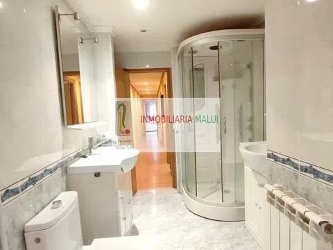 Appartamento 98 m² a Oviedo