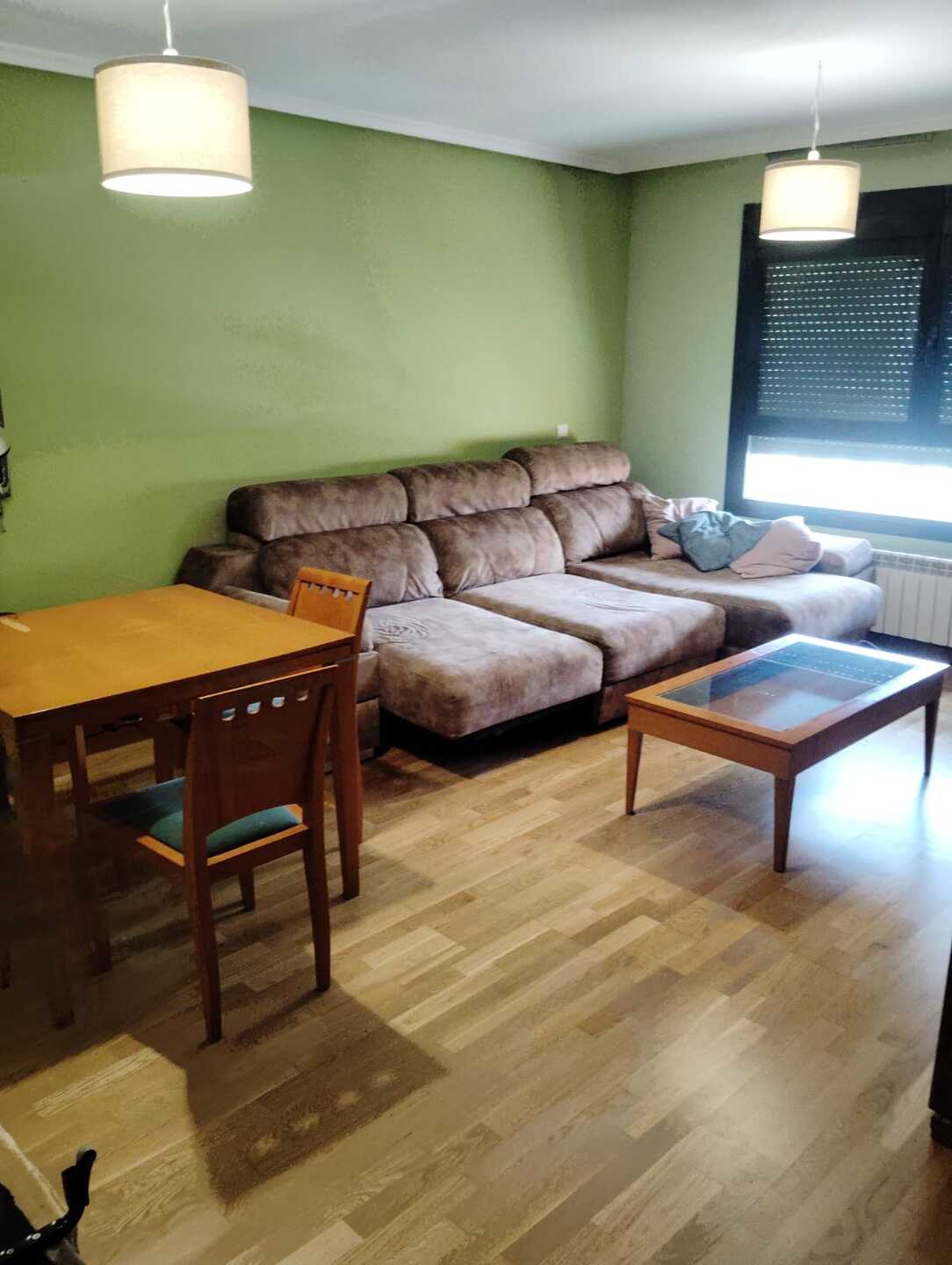 Piso de 140 m² en Arroyo de la Encomienda