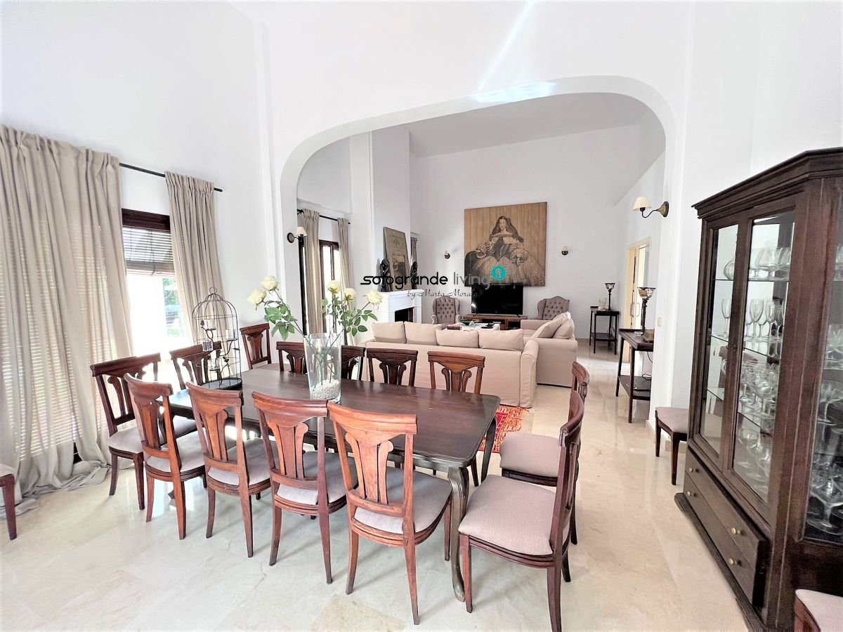 Casa de 400 m² a San Roque
