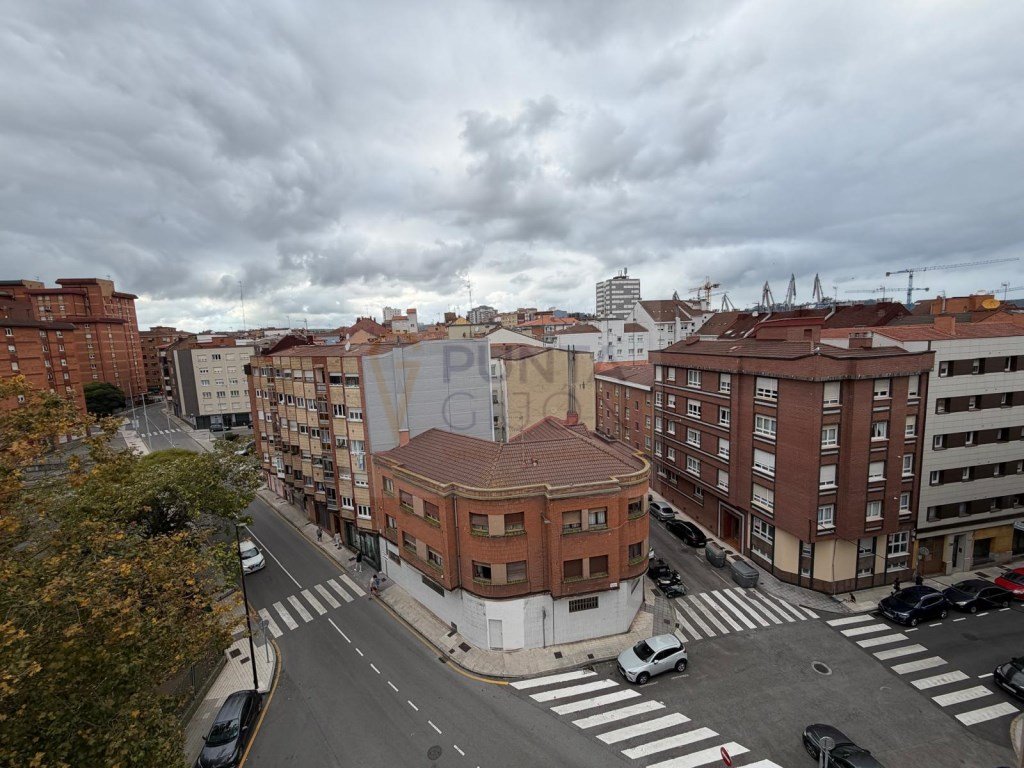 Piso de 120 m² en Gijón