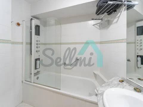 Piso de 120 m² en Castropol