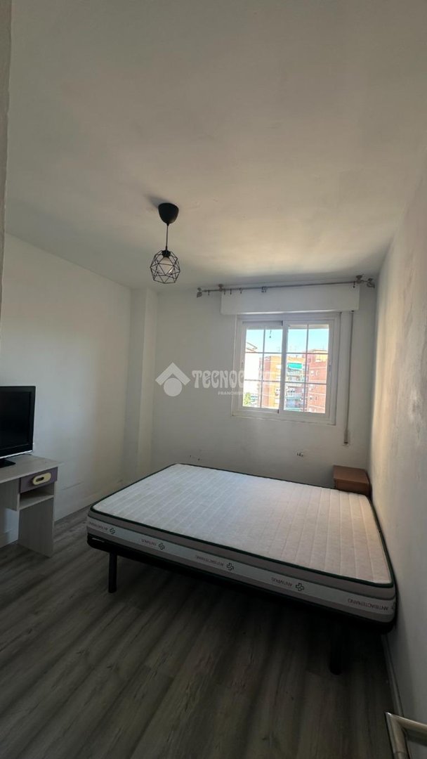 Piso de 102 m² en Granada
