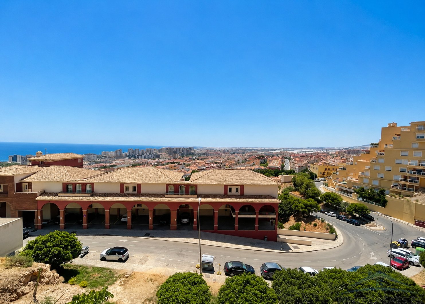 Piso de 98 m² en Roquetas de Mar