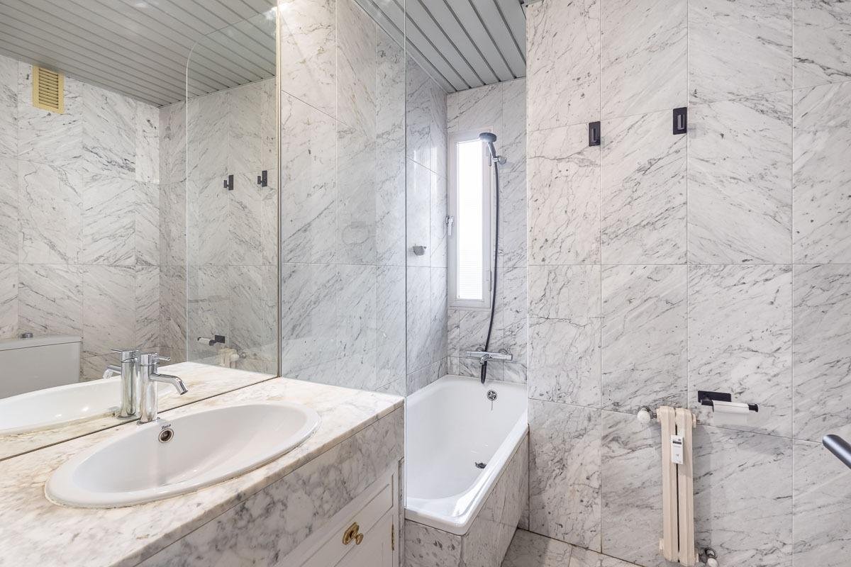 Piso de 150 m² en Granada