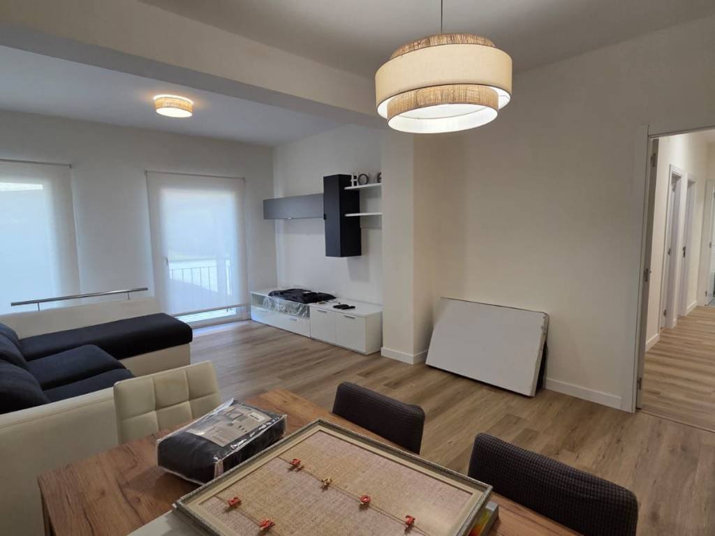 Piso de 140 m² en Santiago de Compostela