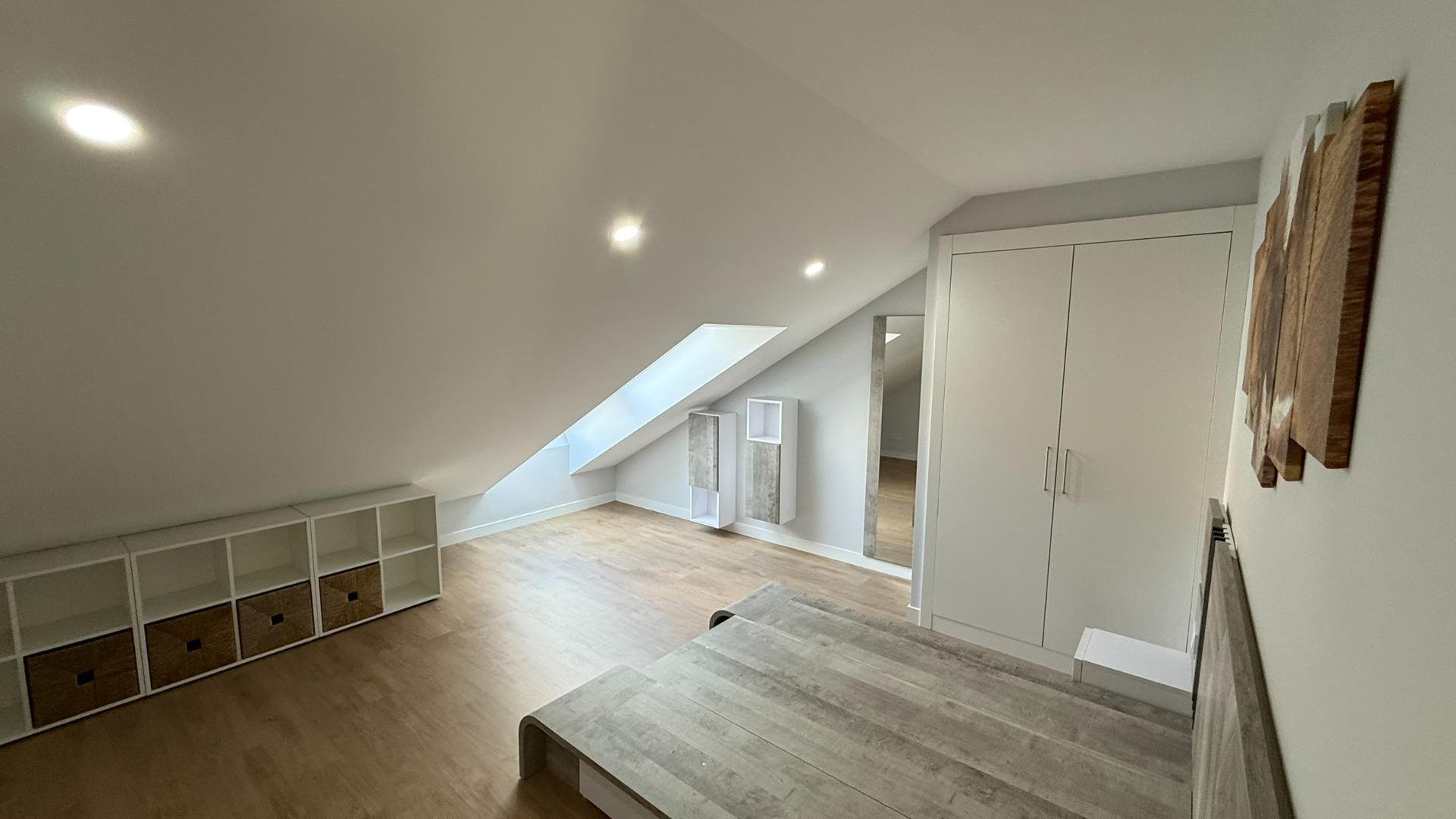 Pis de 136 m² a Santiago de Compostel·la