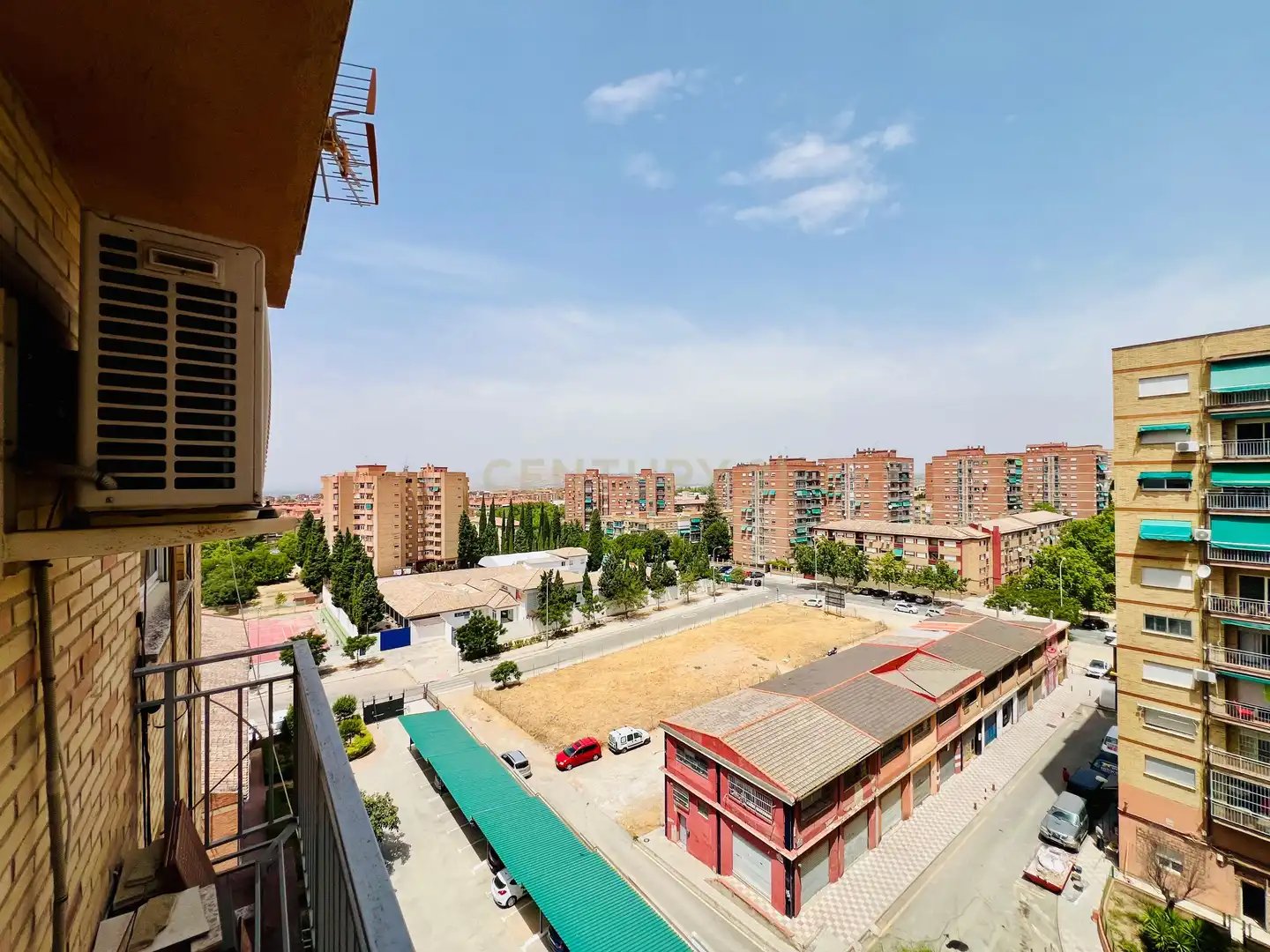 Piso de 100 m² en Granada
