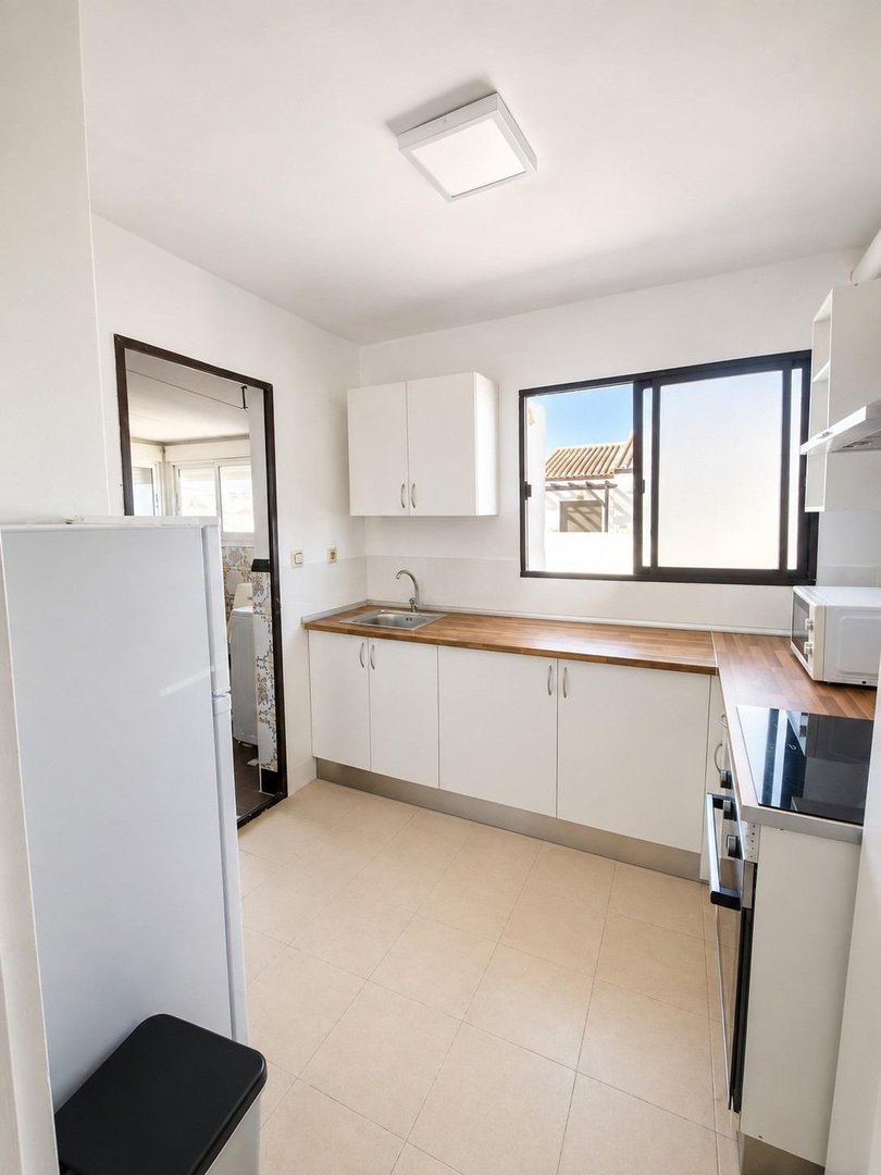 Piso de 76 m² en Roquetas de Mar