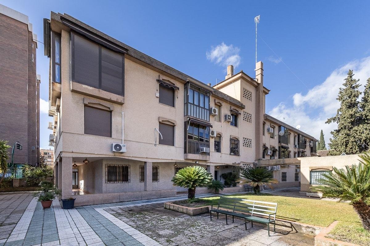 Piso de 65 m² en Granada