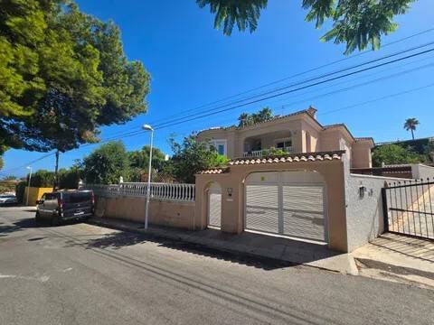 Casa de 150 m² en Altea