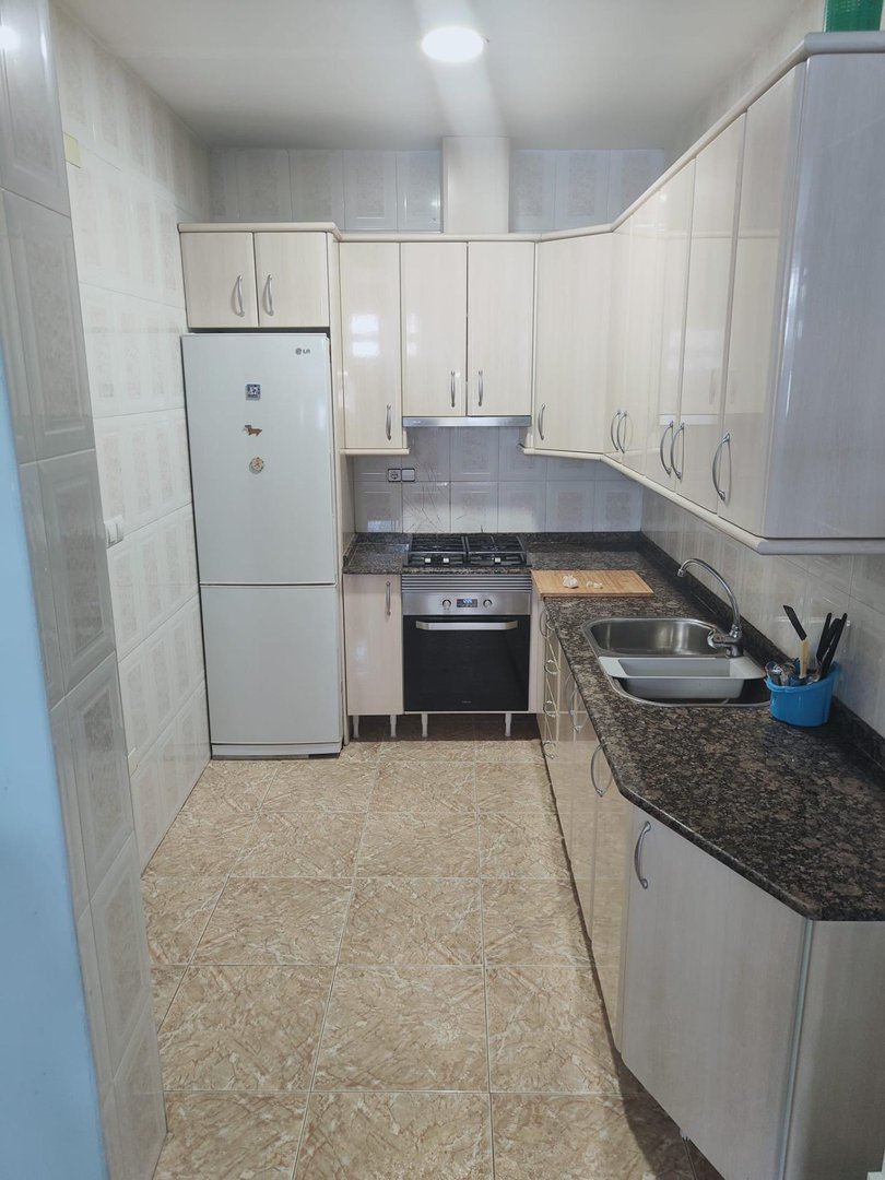 Habitación 100 m², Murcia