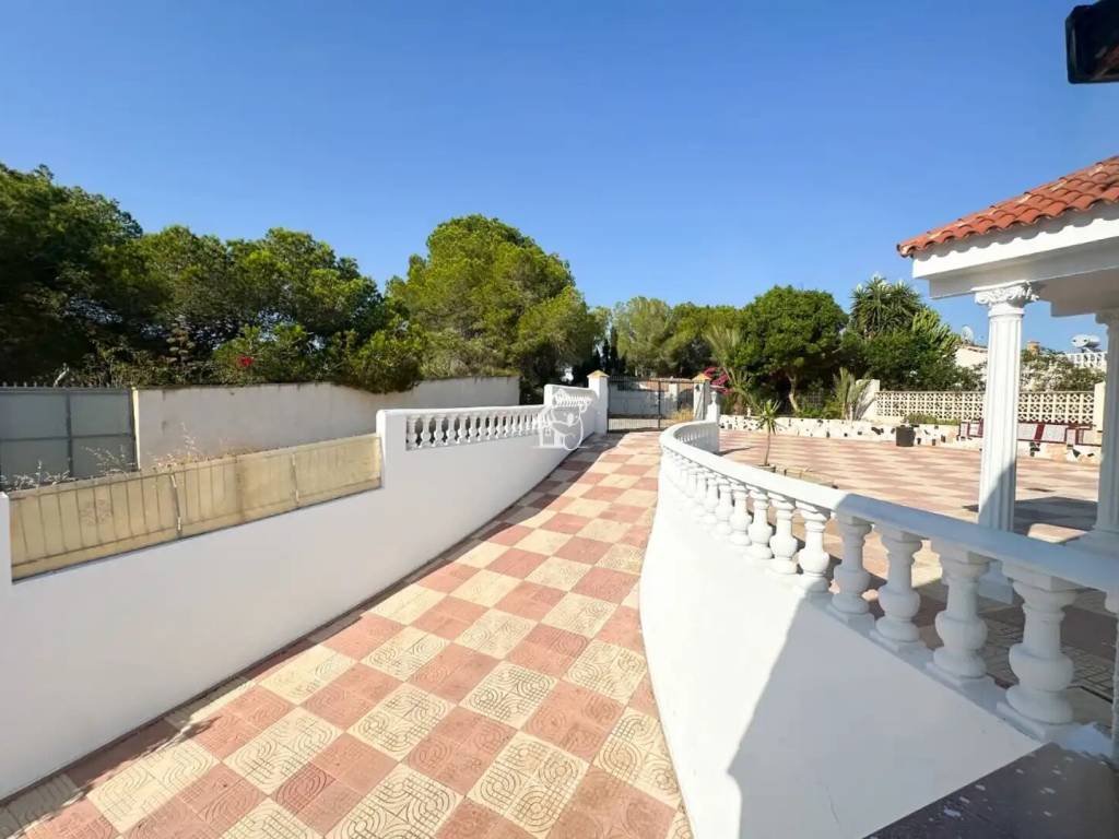 Piso de 500 m² en Pilar de la Horadada