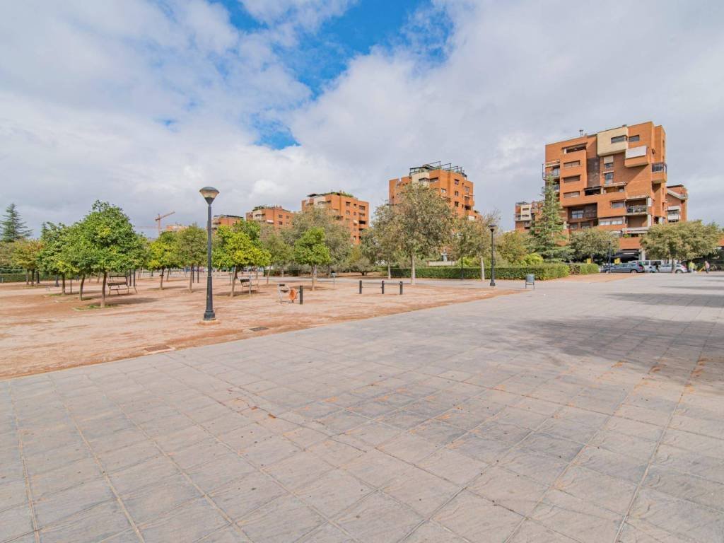 Piso de 101 m² en Granada