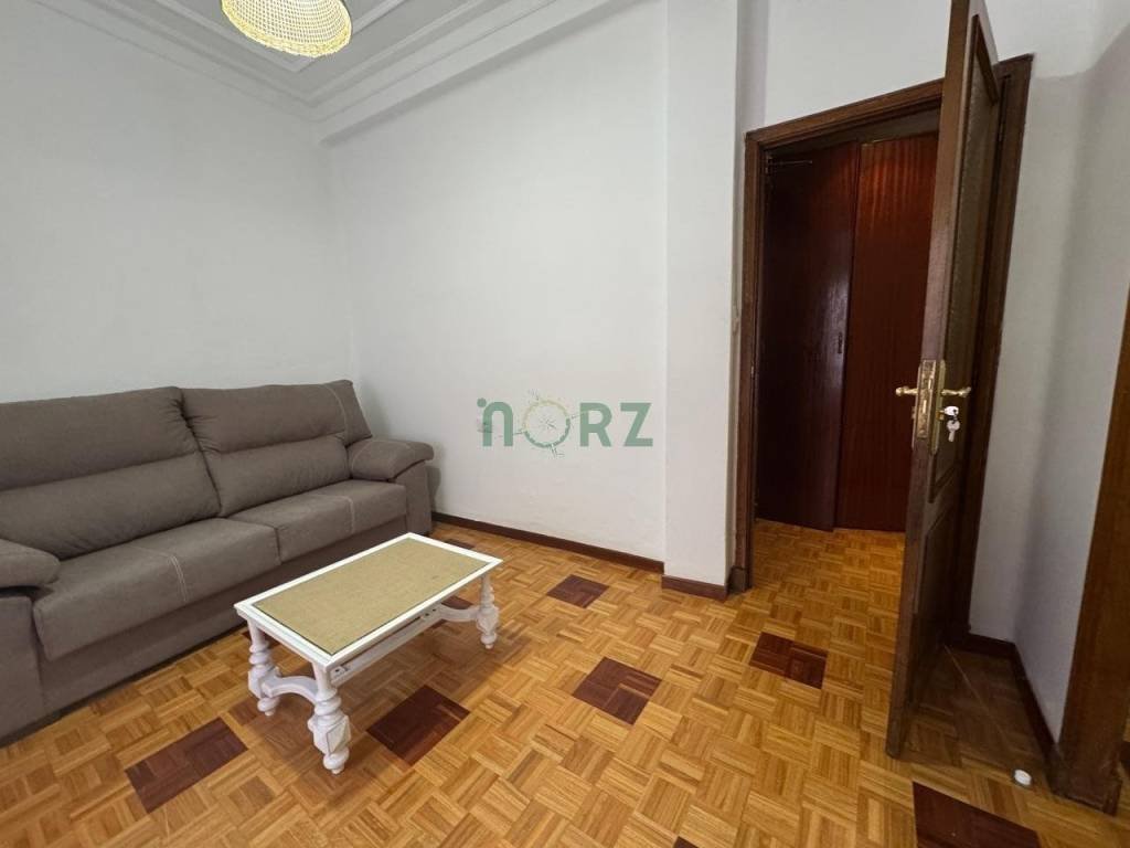 Piso de 112 m² en Ourense