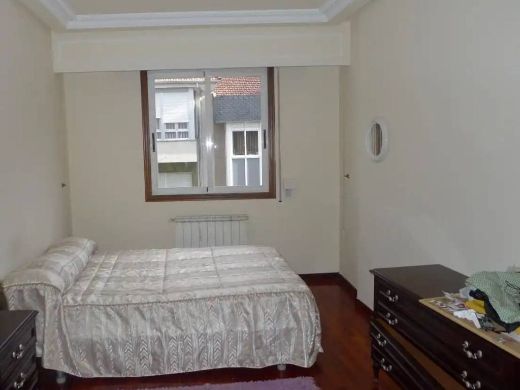 Piso de 80 m² en Ourense