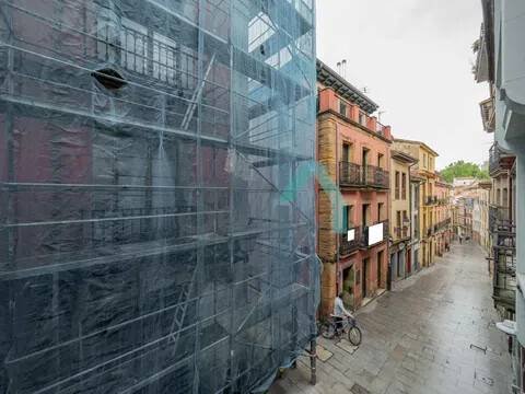 Piso de 89 m² en Oviedo