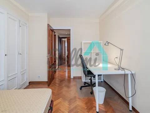 Piso de 110 m² en Oviedo
