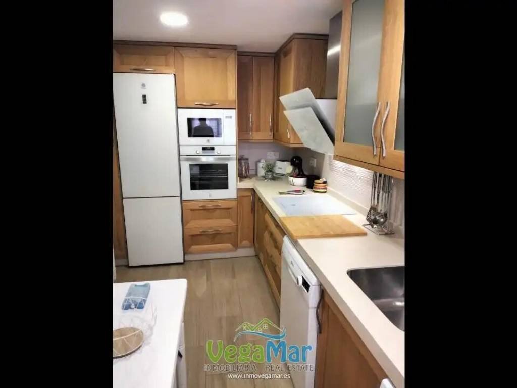 Wohnung 90 m² in Almuñécar