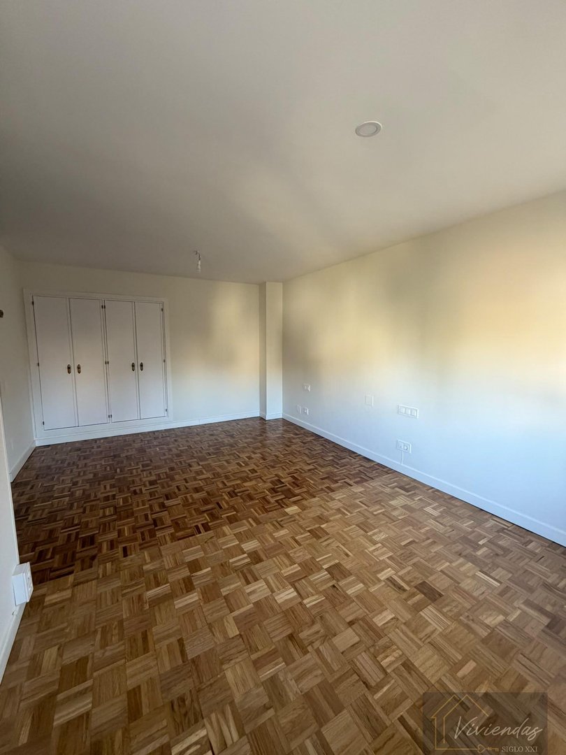 Casa de 380 m² a Pozuelo de Alarcón