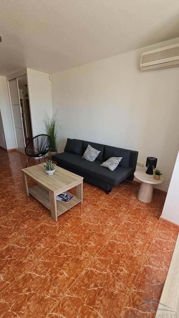 Piso de 60 m² en Roquetas de Mar