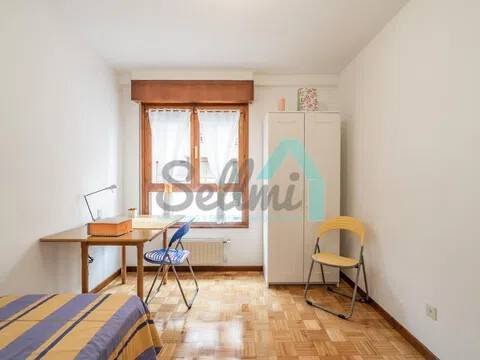 Piso de 87 m² en Oviedo