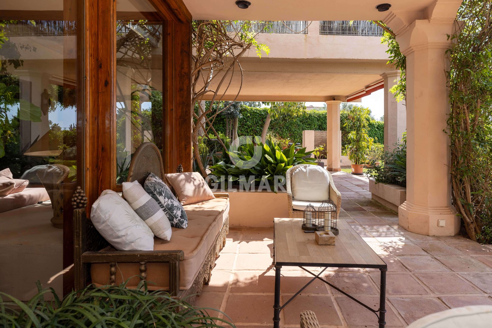 Casa de 400 m² en Luque