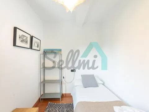 Piso de 96 m² en Oviedo