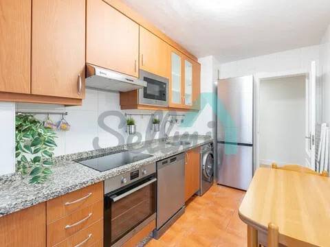 Piso de 69 m² en Oviedo
