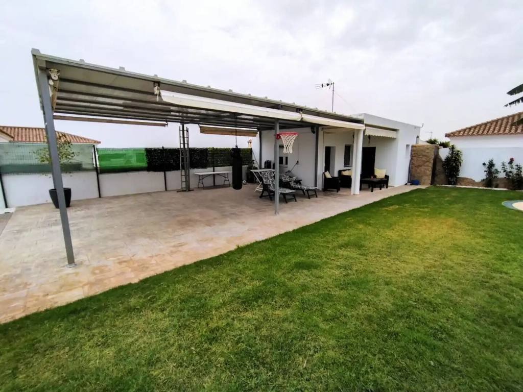 Будинок 160 м² у Chiclana de la Frontera