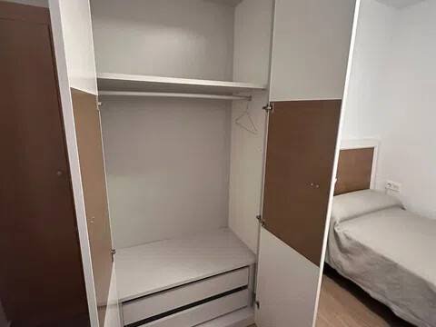 Piso de 90 m² en Granada