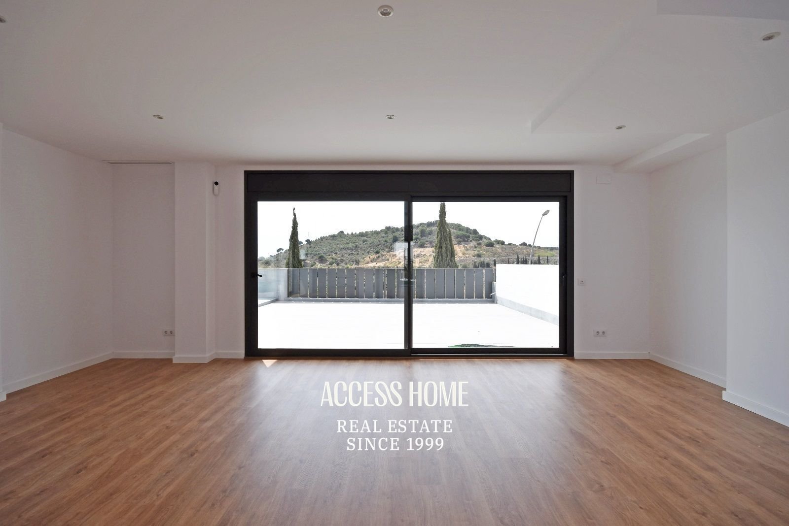 Casa 364 m² a Tiana
