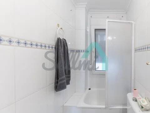 Habitación 66 m², Oviedo