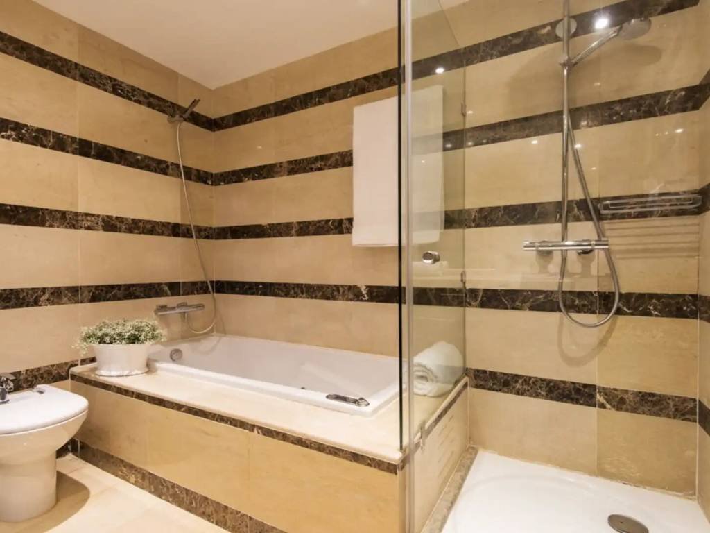 Casa de 250 m² en Marbella