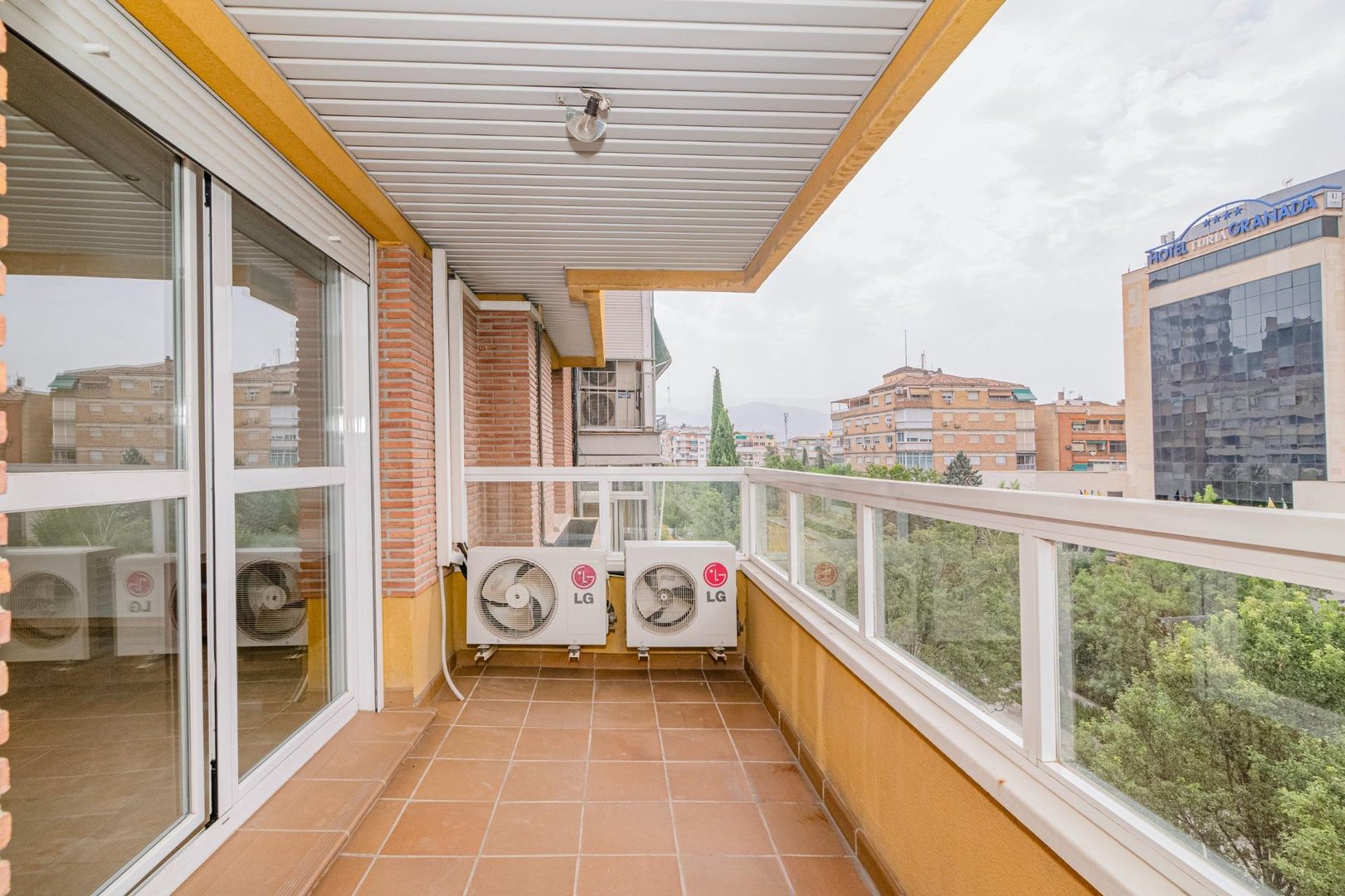 Piso de 125 m² en Granada