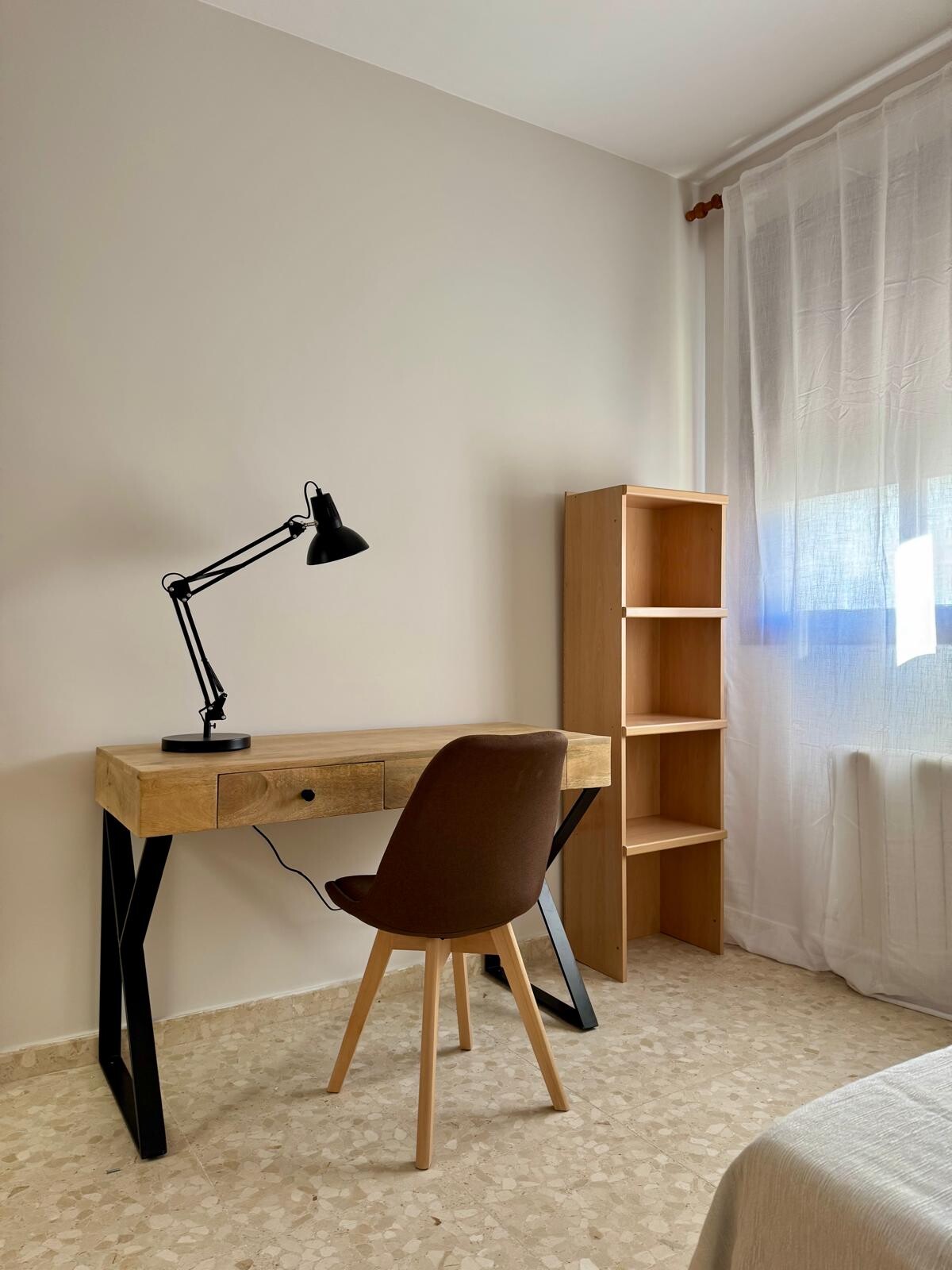 Habitación 300 m², Badajoz