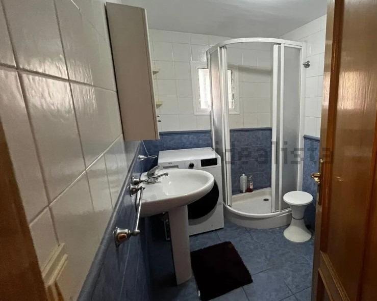 Casa de 94 m² en Abrucena