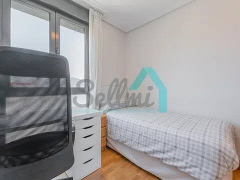 Piso de 67 m² en Oviedo