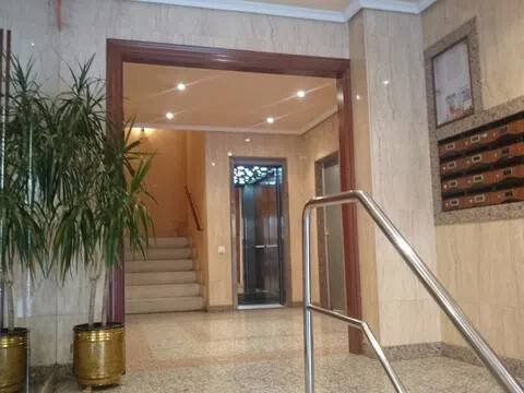 Piso de 100 m² en Oviedo