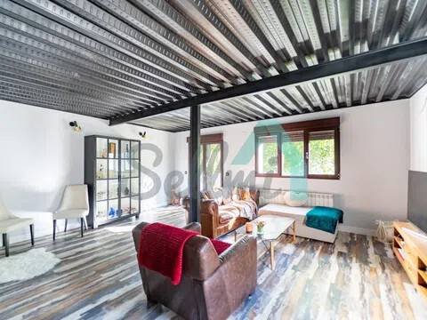 Casa de 200 m² en Mieres