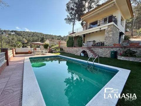 Casa de 178 m² en Olivella