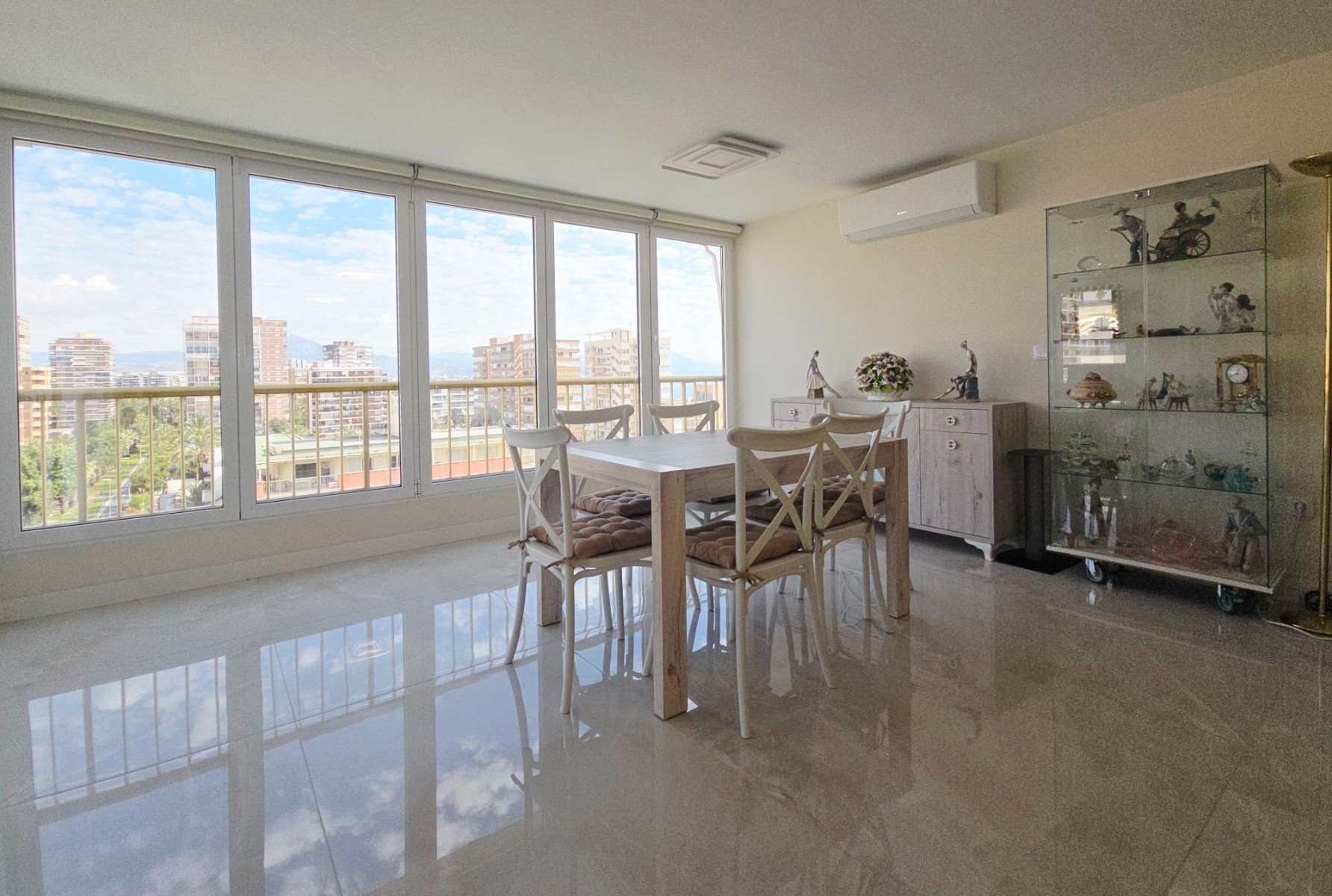 Piso de 98 m² en Alicante