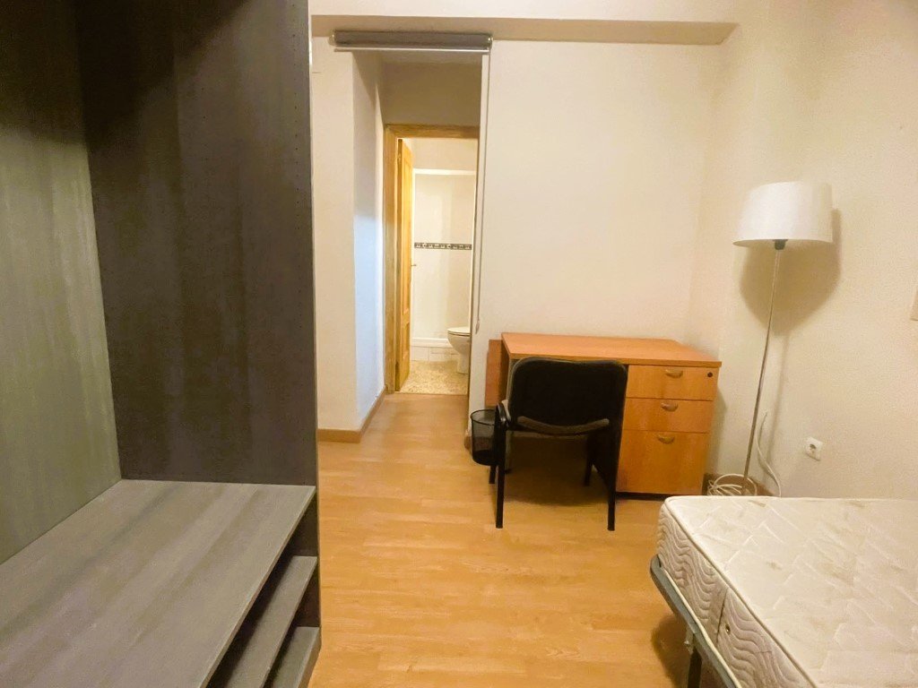 Piso de 102 m² en Granada
