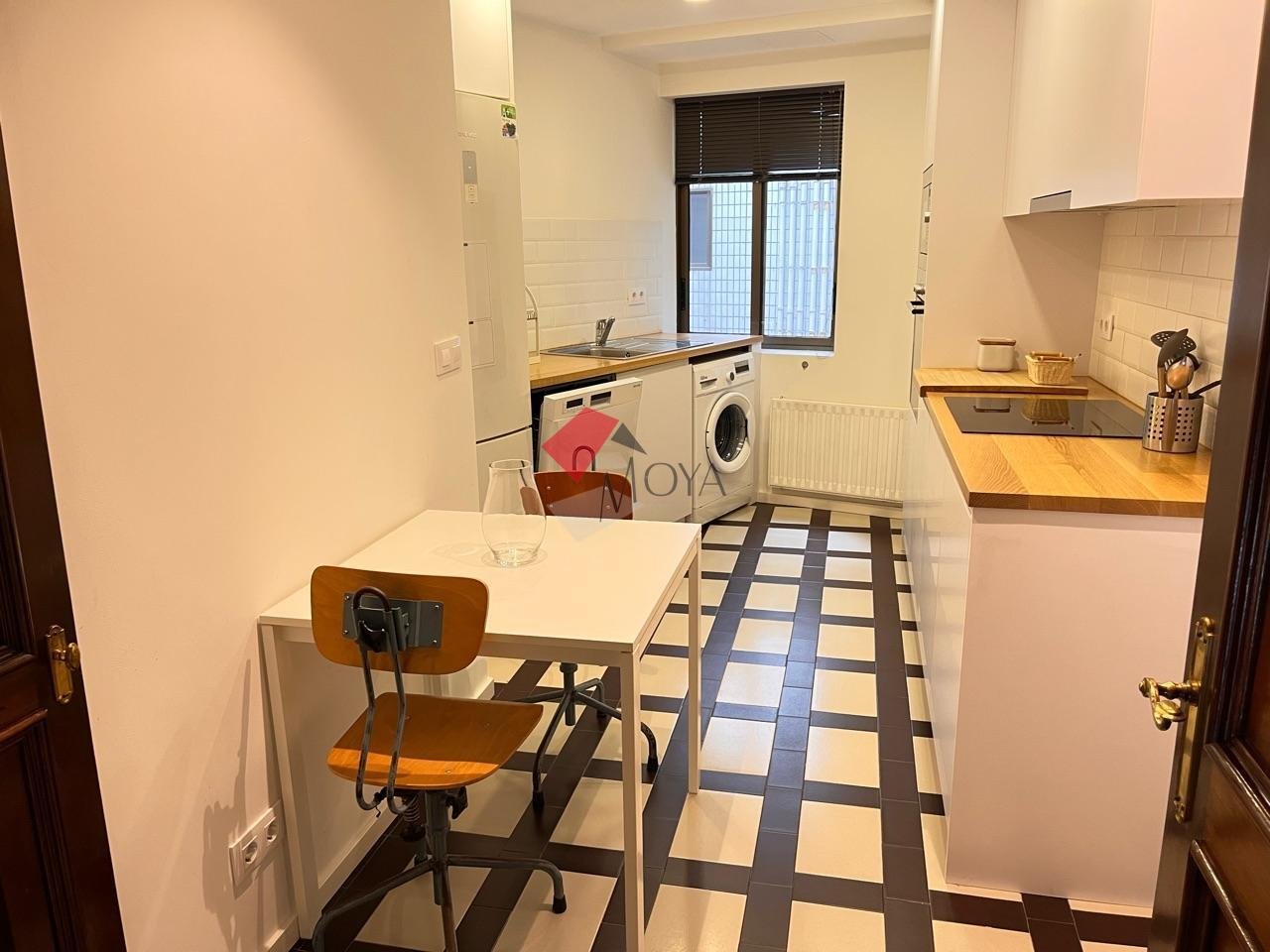 Piso de 80 m² en Vigo