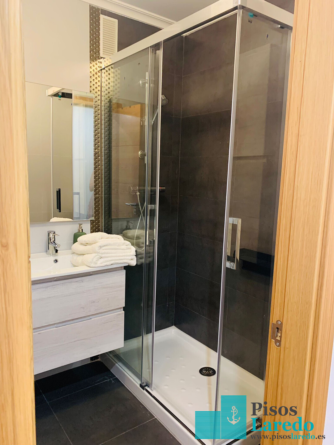 Piso de 80 m² en Laredo