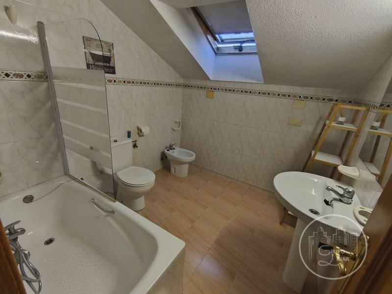 Pis de 92 m² a Àvila